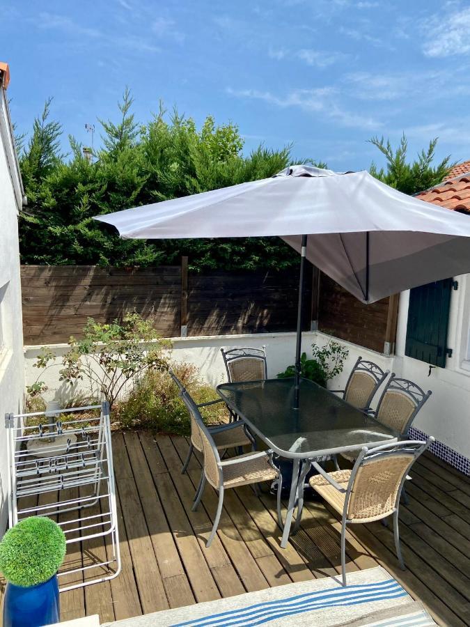 Agréable maison de ville avec une belle terrasse Anglet Extérieur photo